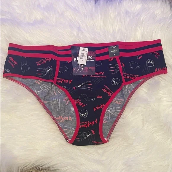 Torrid Nightmare on Elm Street Mid Rise Cotton Hipster Panties - Black and Red - Picture 4 of 8